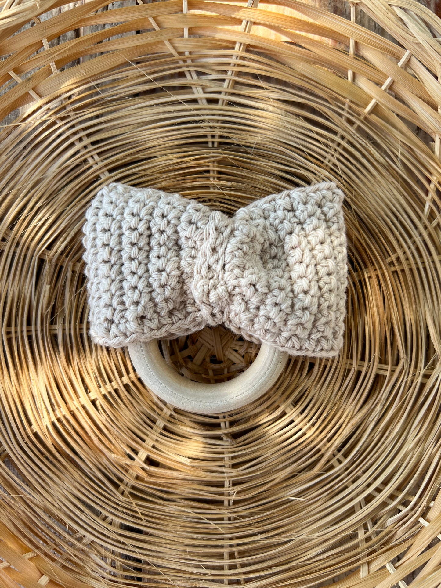 Bow Teething Ring | Natural Maple Wood
