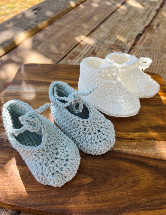 Bubs First Crochet Booties